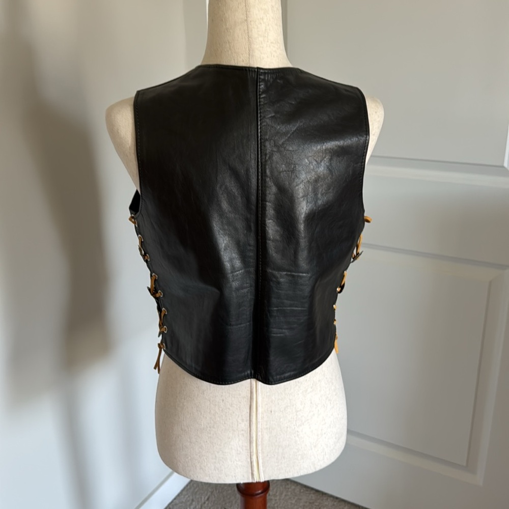 Kelly’s Leather Works 100% Leather Black Vest Buffalo Nickel Concho size 12 - Picture 6 of 10